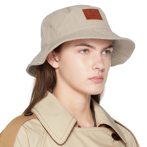ACNE STUDIOS- Beige leather patch bucket hat - Picture 2 of 5